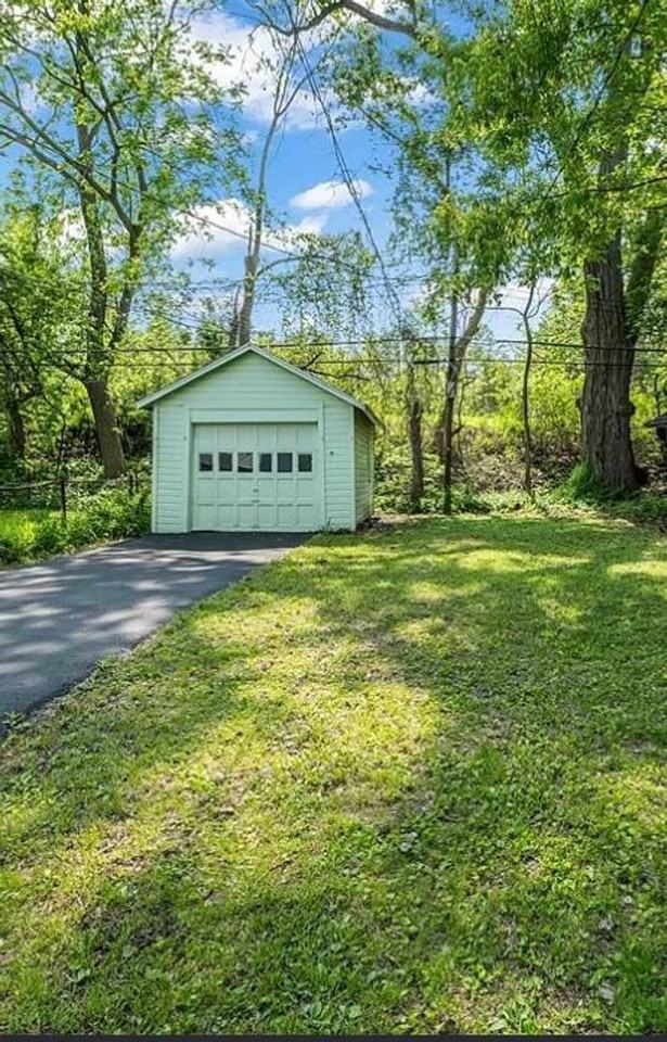 191 Westfield St - Photo 2 of 19