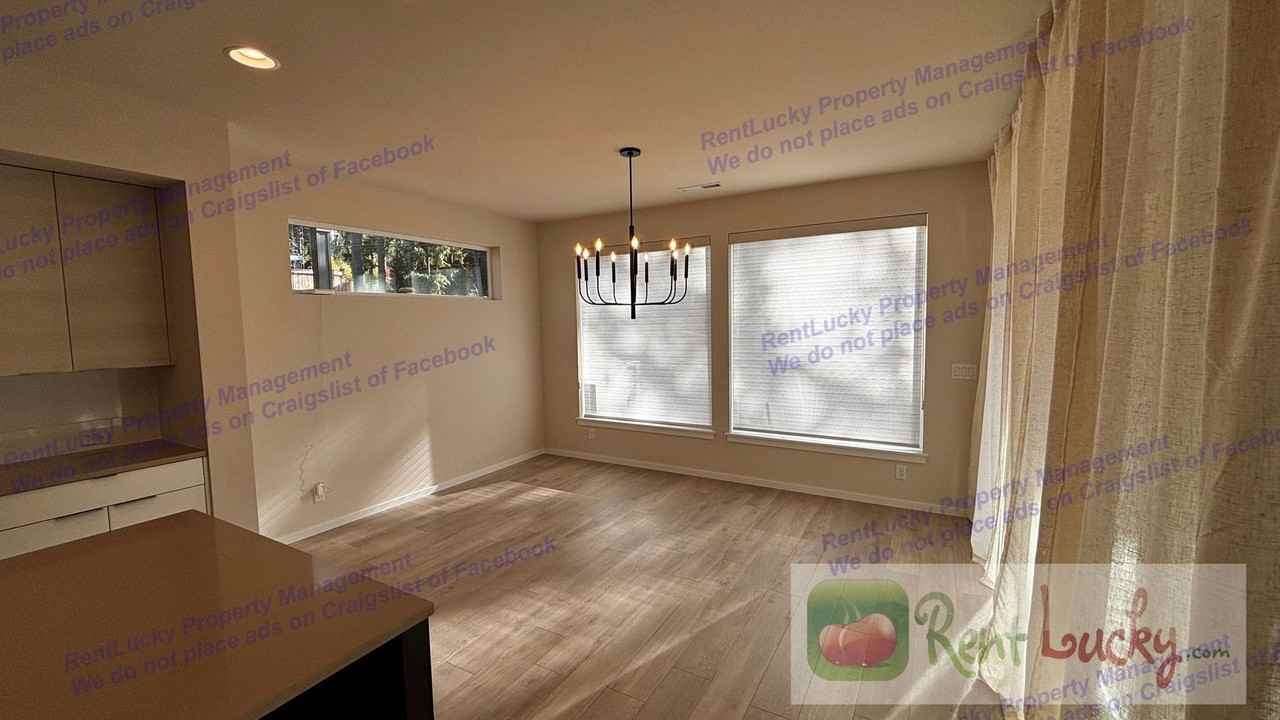 16306 27th Street Court East - Photo 4 of 25