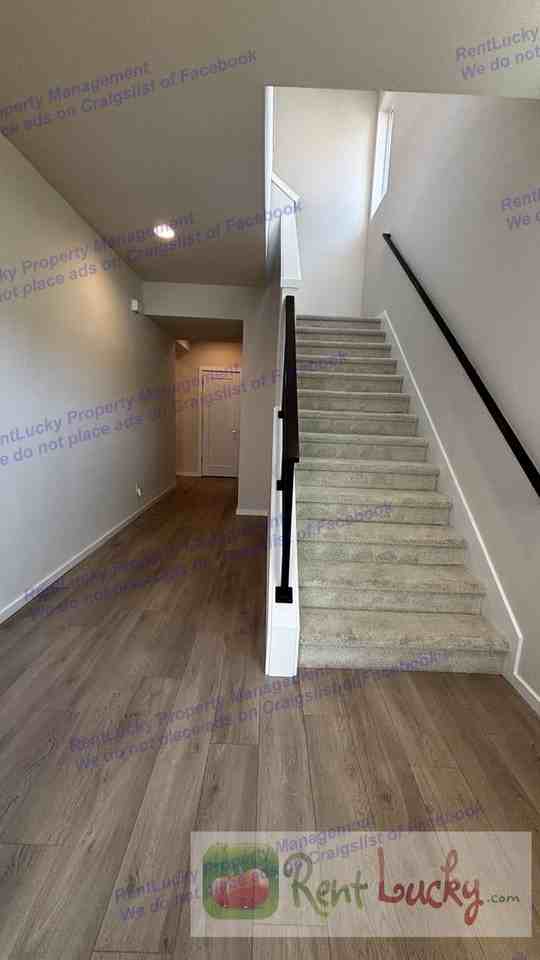 16306 27th Street Court East - Photo 7 of 25