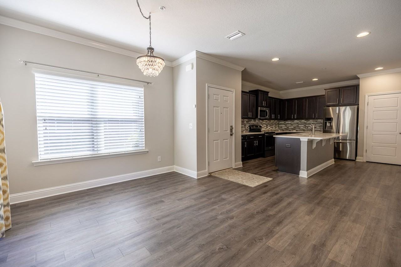 6867B Spaniel Dr - Photo 7 of 25