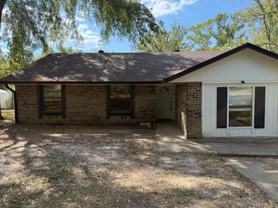 10172 Hillside Dr - Photo 1 of 1