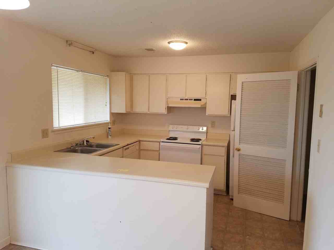 109 ILC PARTNERSHIP, LLC - Photo 7 of 10