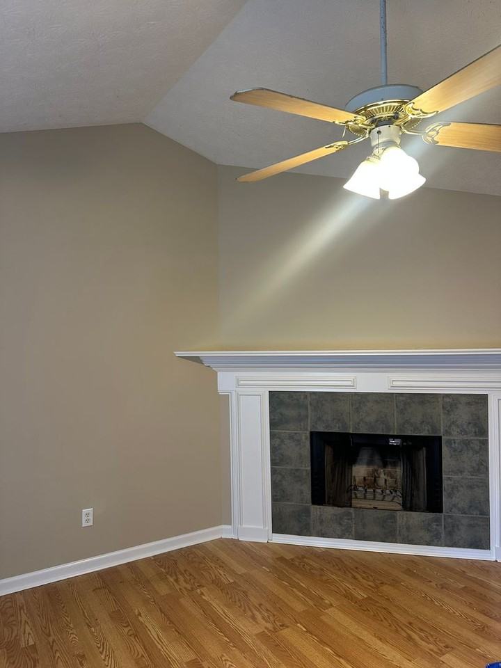 4363 Saddlewood Ct - Photo 3 of 10