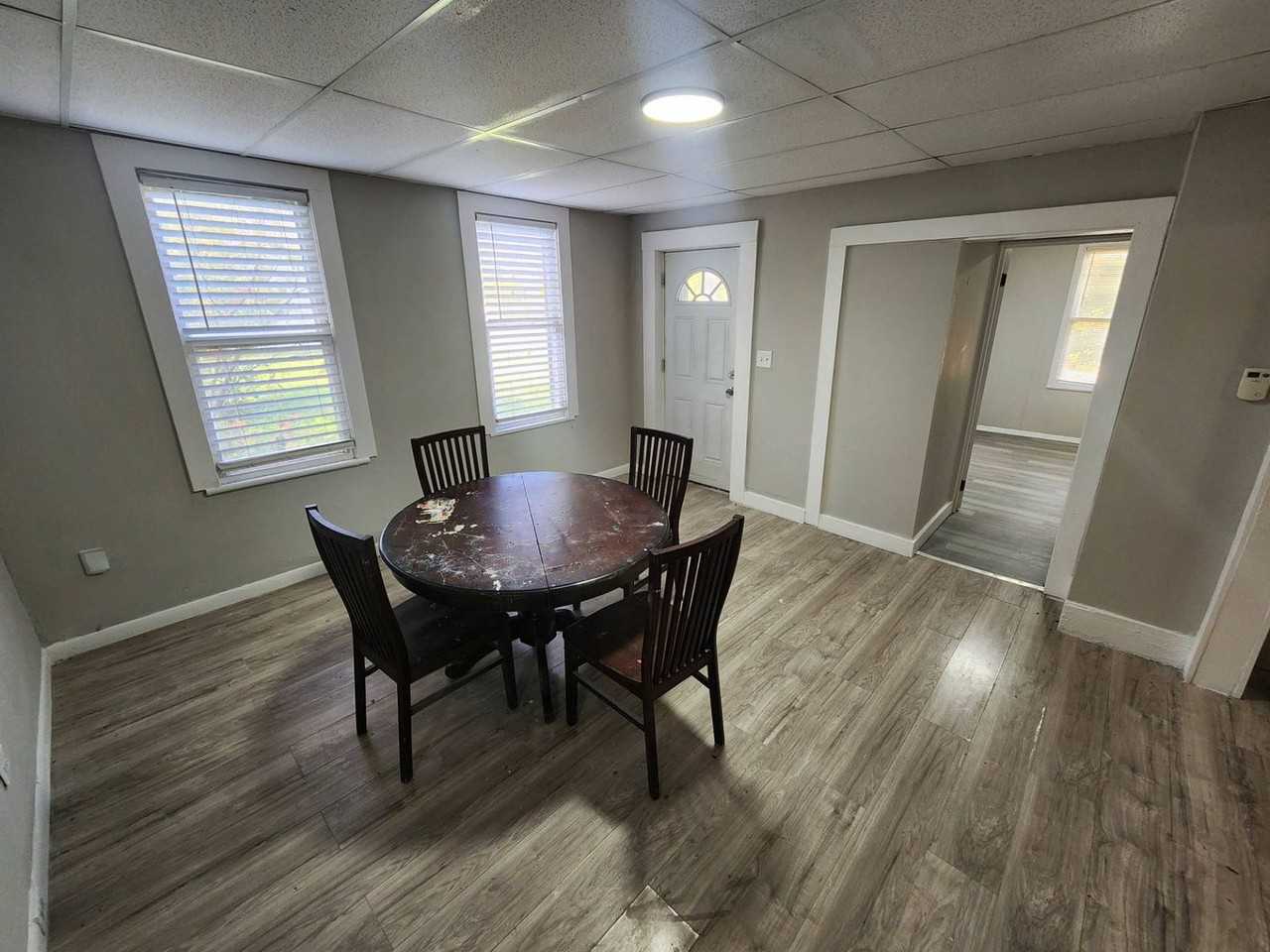 10314 Harvard Ave - Photo 6 of 36