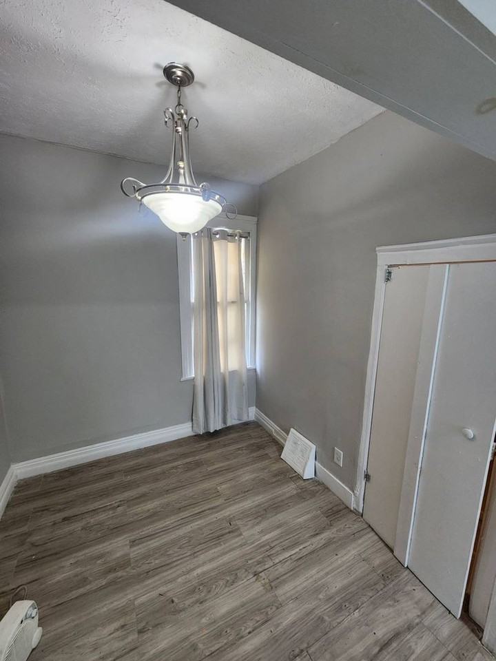 10314 Harvard Ave - Photo 7 of 36