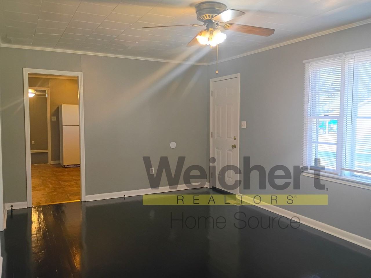 802 Kennedy Street - Photo 3 of 12