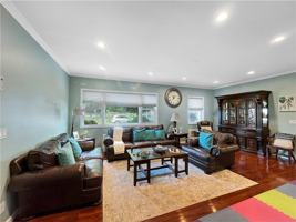 featured image of 226 Avenue Z