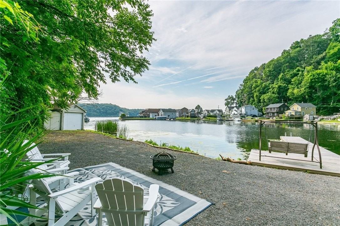 31 Schnackel Dr - Photo 4 of 19