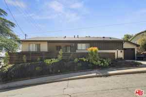 featured image of 5010 Eaton St