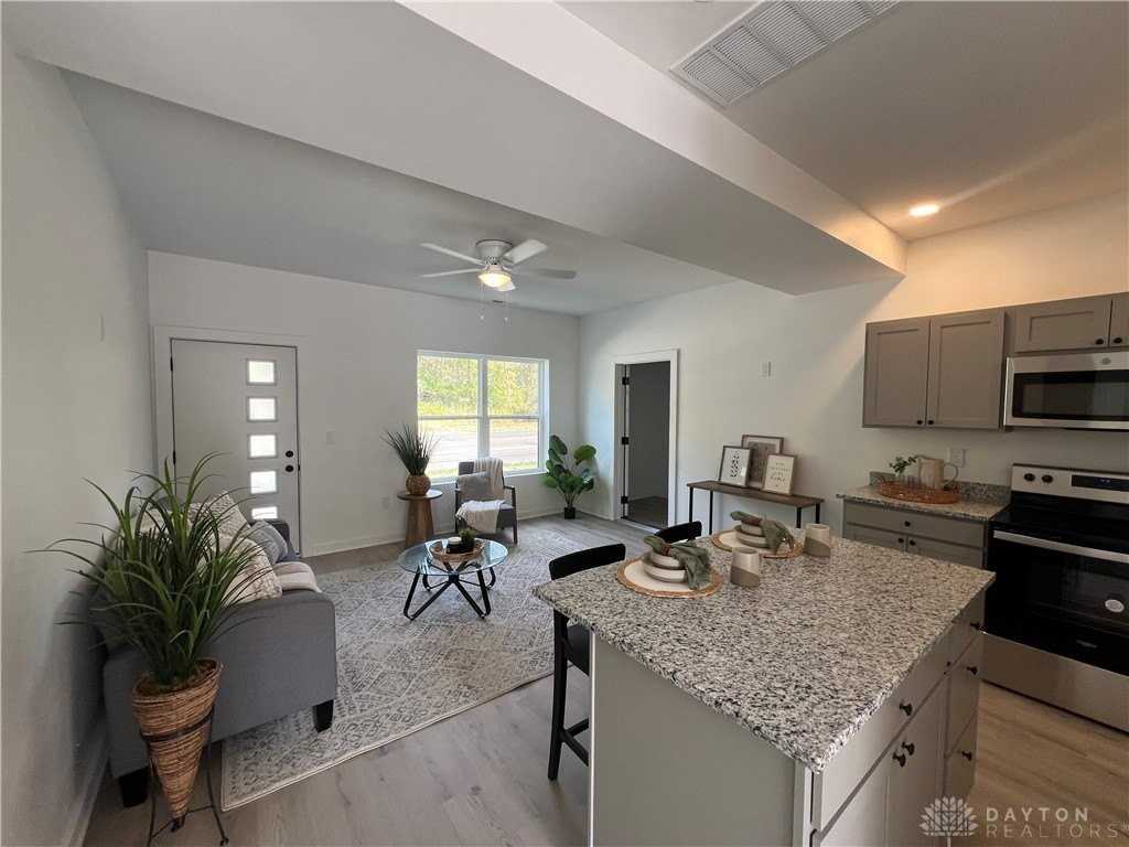 1835 E Home Rd - Photo 5 of 10