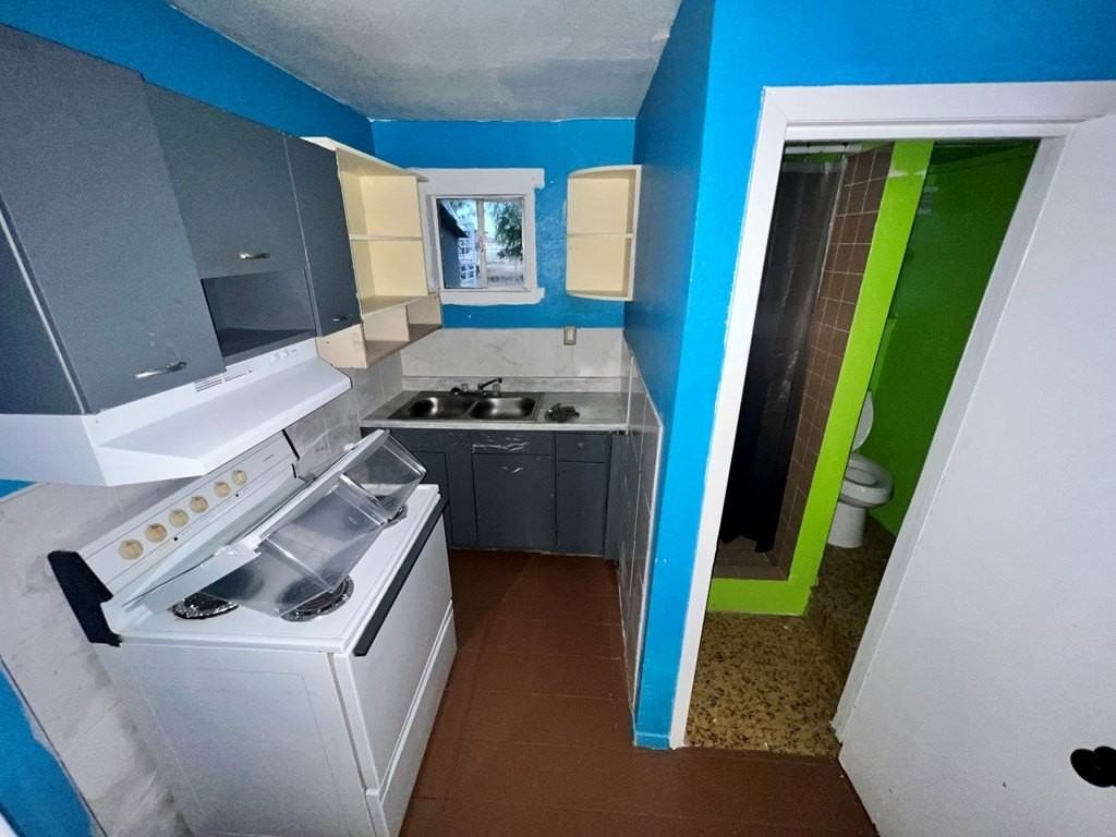 1727 Avenida Encuentro - Photo 4 of 7