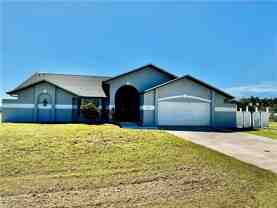 3704 Sw 3rd St - Photo 1 of 1