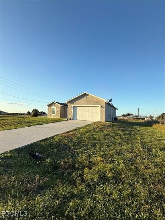 1025 Jupiter Loop - Photo 2 of 35