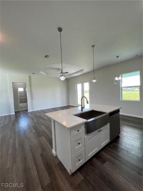 1060 S Capri Ct - Photo 7 of 32