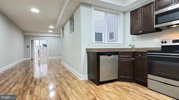 featured image of 1216 N 7th St