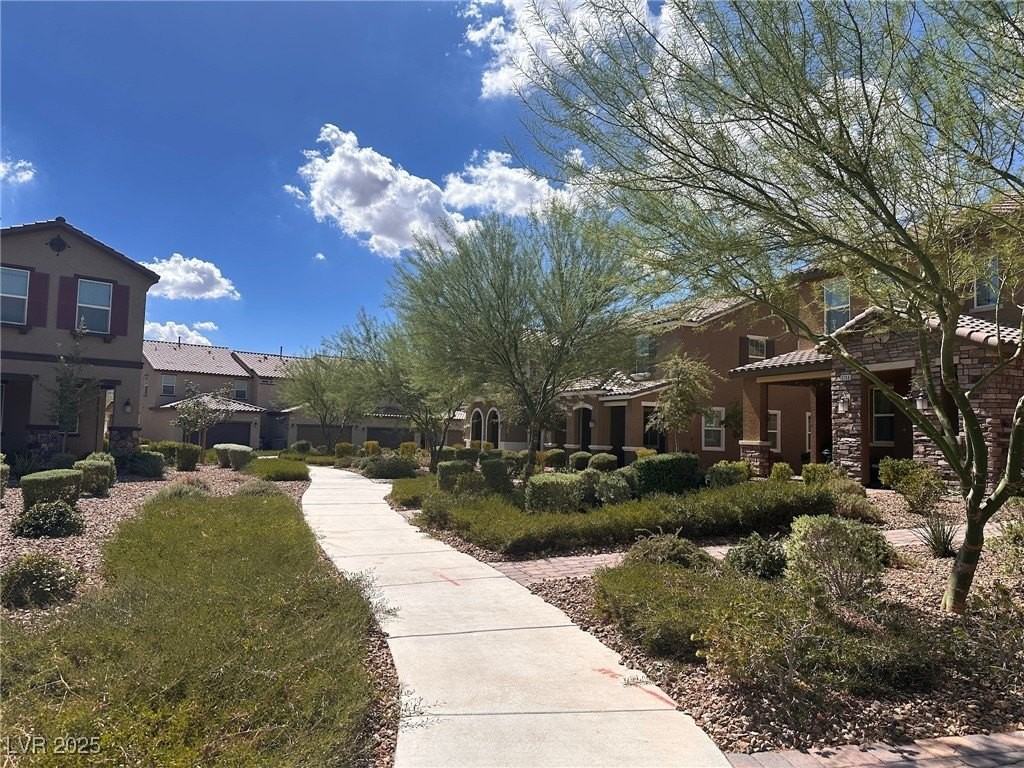 3270 Trabia Avenue - Photo 4 of 40