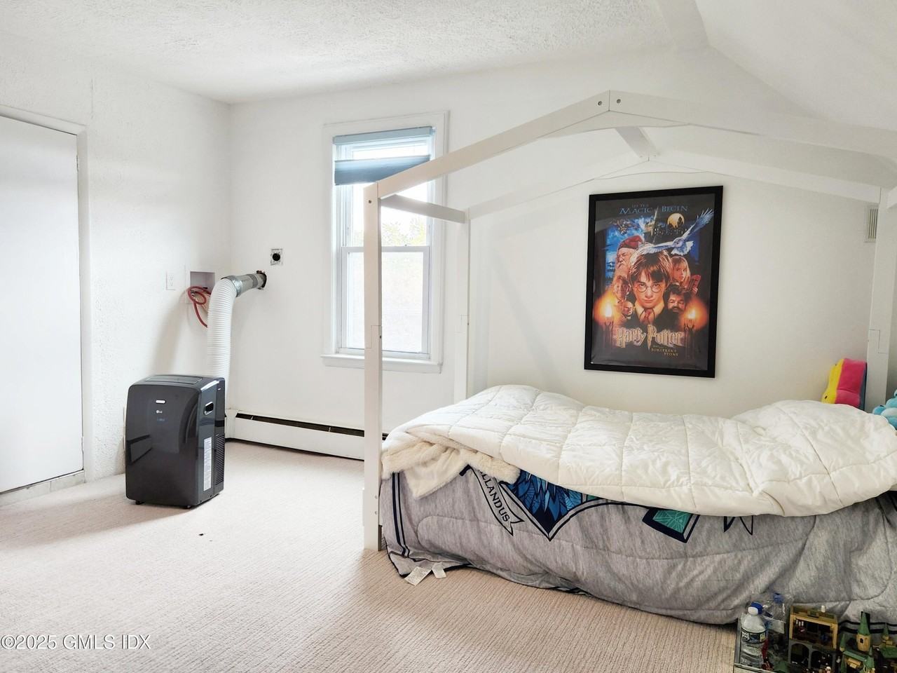 61 Aberdeen St #3 - Photo 7 of 17