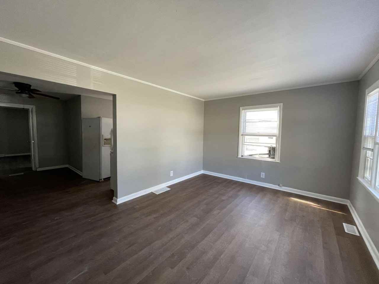 826 Carneal Rd - Photo 2 of 24