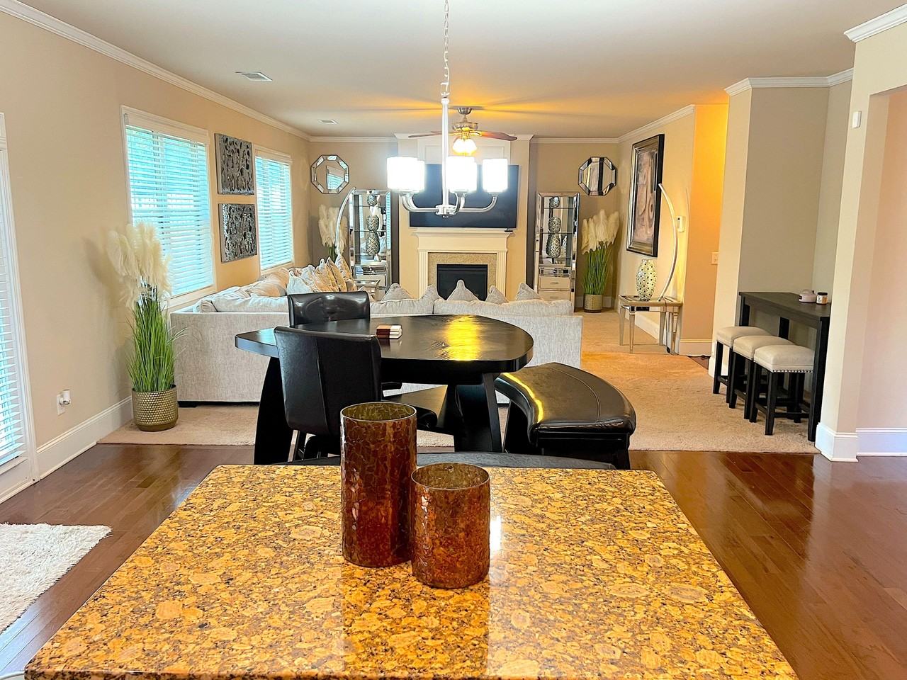 Golf View Xing - Photo 3 of 12