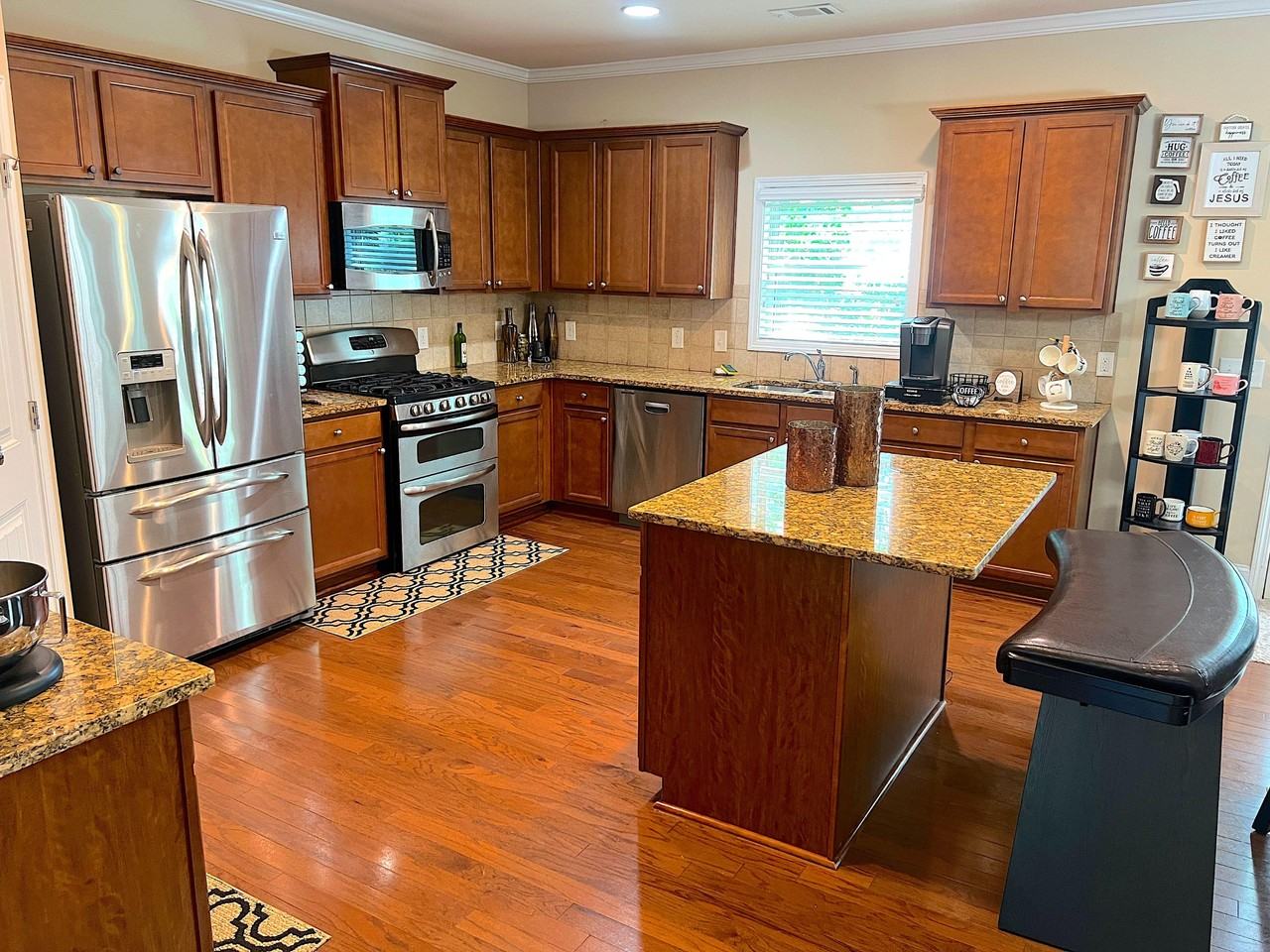 Golf View Xing - Photo 5 of 12