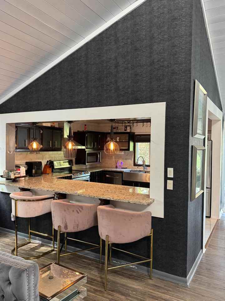 Heather Ct Sw - Photo 2 of 8