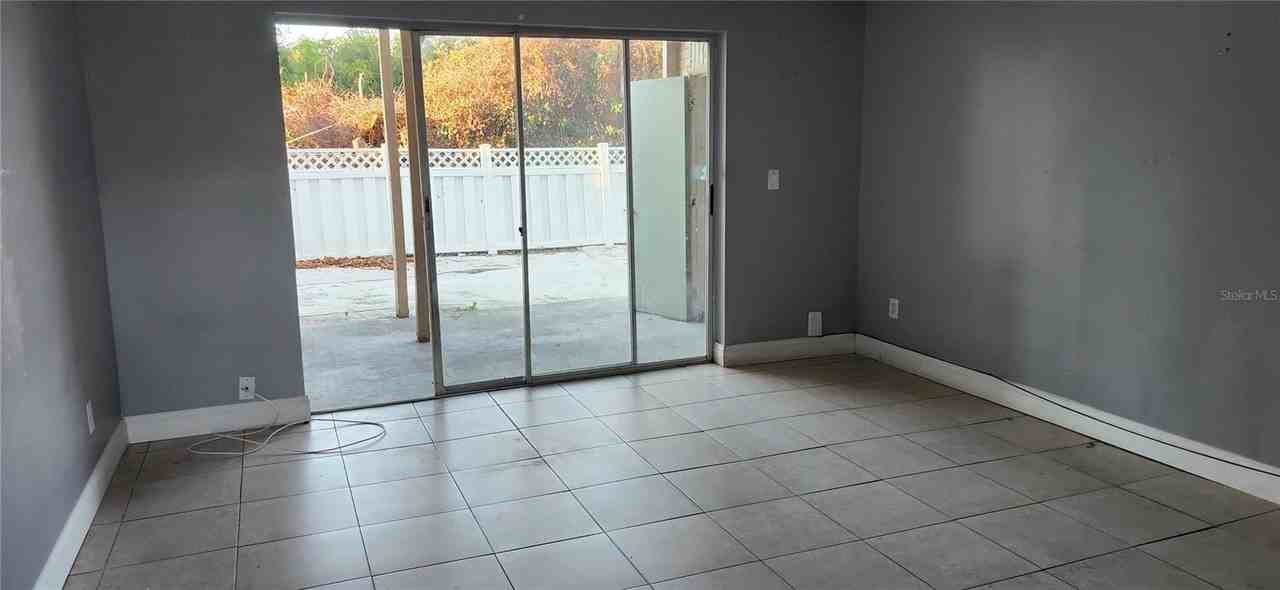 7210 North Manhattan Avenue #2514 - Photo 4 of 13