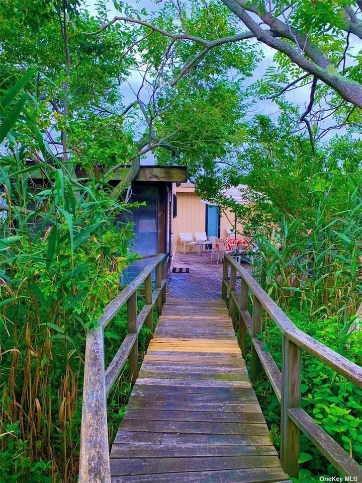 30 Gale Ave - Photo 2 of 15