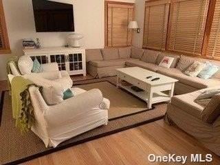 45 Evergreen Walk - Photo 5 of 17