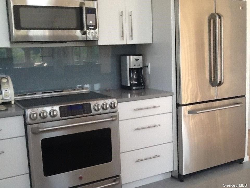 42 Evergreen Avenue - Photo 2 of 21