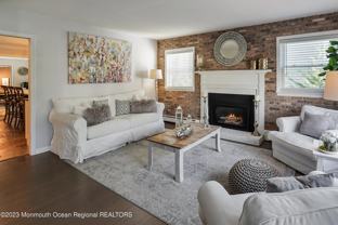 315 Ludlow Ave - Photo 1 of 1