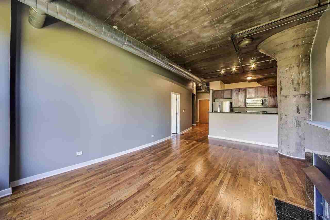 1071 West 15th Street #352 - Photo 5 of 17