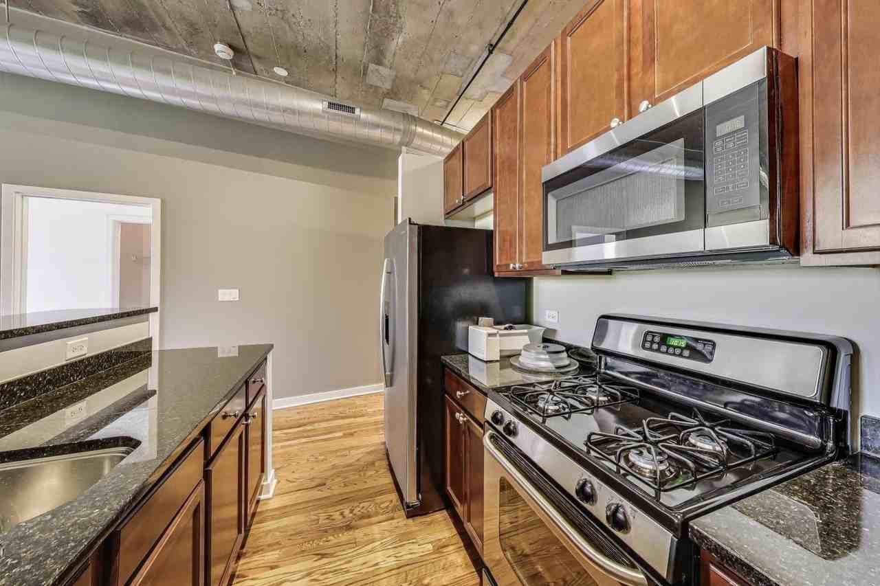 1071 West 15th Street #352 - Photo 7 of 17