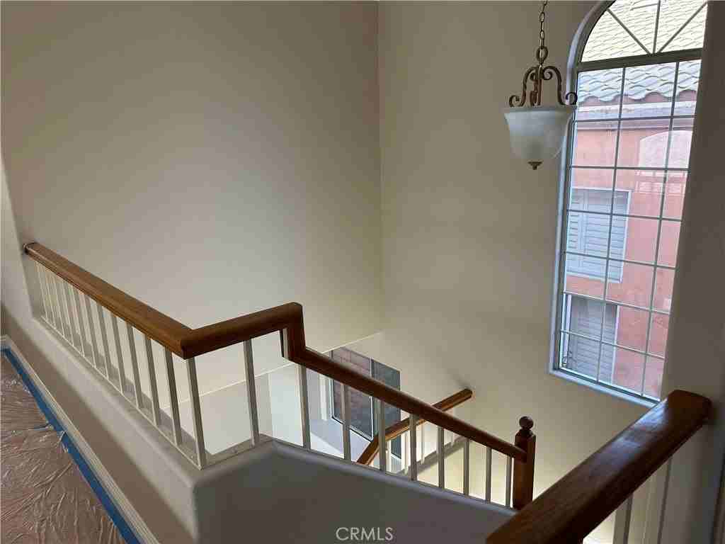 25823 Browning Place - Photo 3 of 23