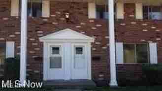 541 S Shore Ct - Photo 1 of 1