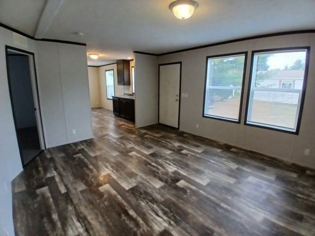 81 Bel Aire Dr #242 - Photo 3 of 5