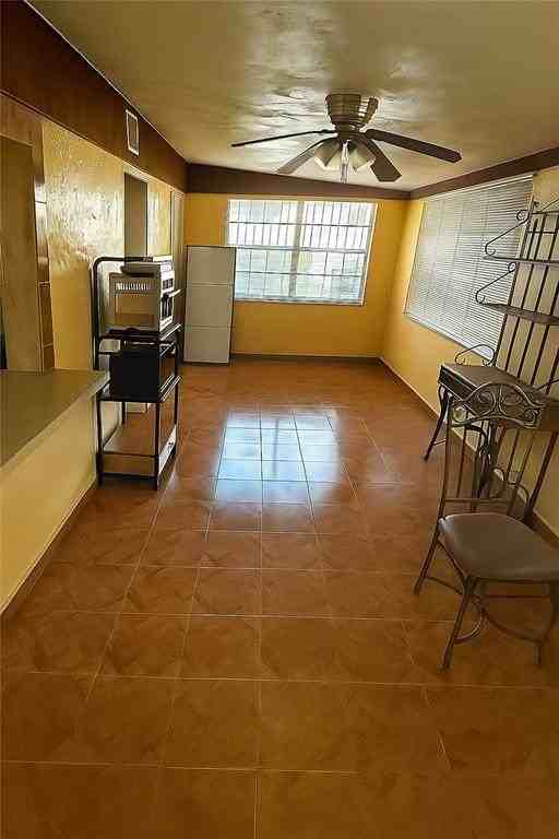 10335 Northwest 26th Avenue - Photo 4 of 8