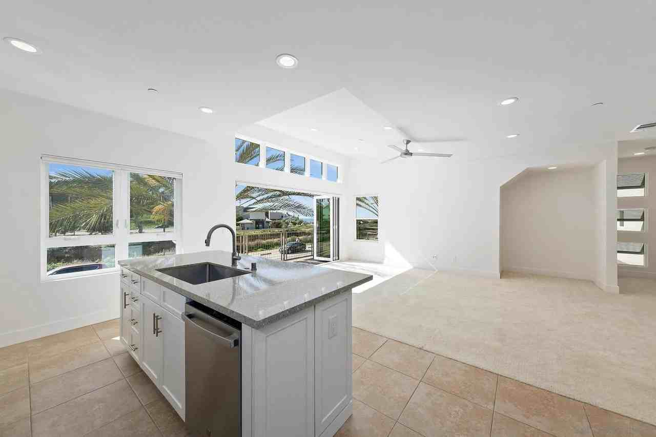 1935 North Vulcan Avenue - Photo 3 of 22