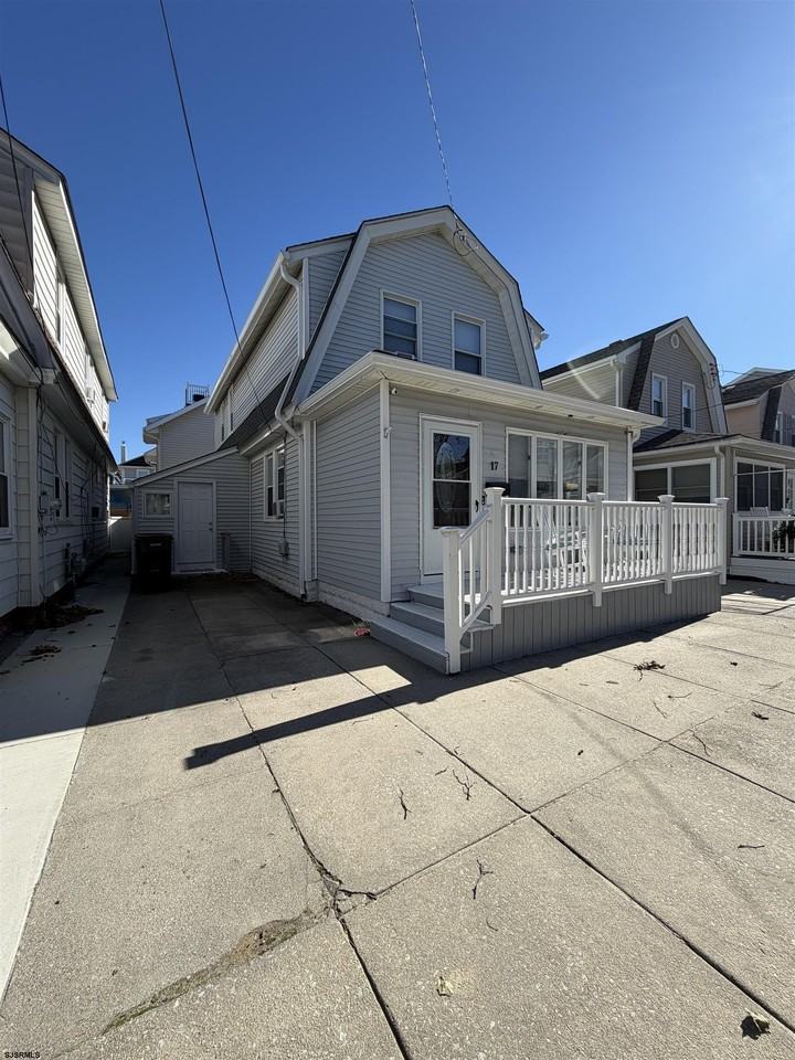 17 N Buffalo Ave - Photo 3 of 31