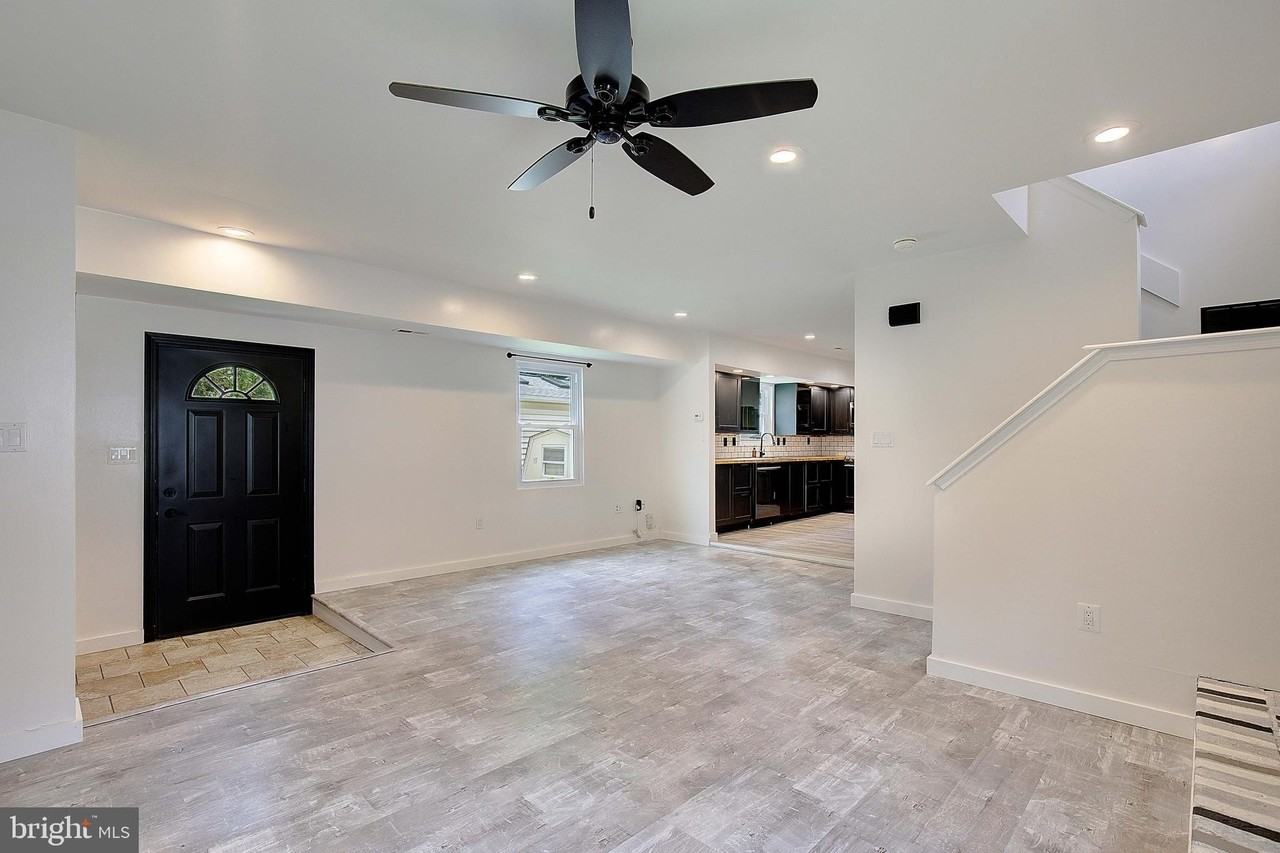 5645 Battee Dr - Photo 7 of 39