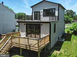 featured image of 1328 Edna Rd