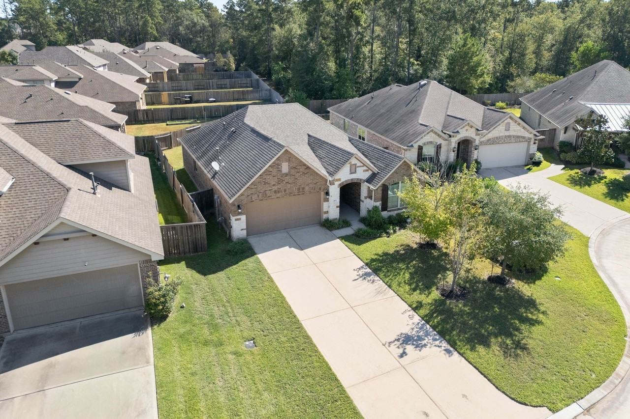 2811 Ridgecliff Ct - Photo 2 of 32