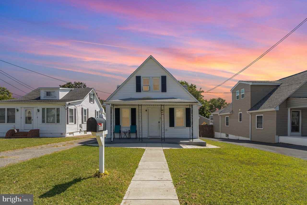 605 Mace Avenue - Photo 5 of 37