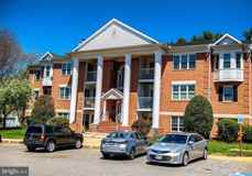 201 Burkwood Ct Unit 3b #3B - Photo 1 of 1