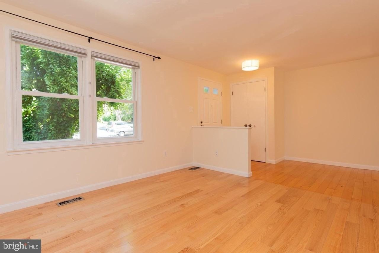 13205 Black Walnut Court - Photo 2 of 20