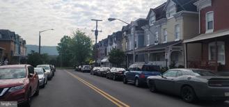 136 Elm St Unit B #B - Photo 1 of 1