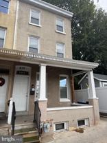 215 W Airy St - Photo 1 of 1
