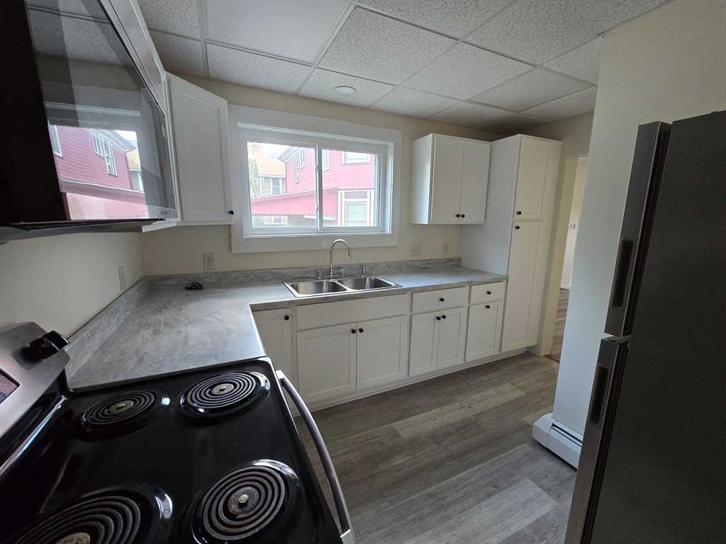 206 Hayden St - Photo 2 of 26