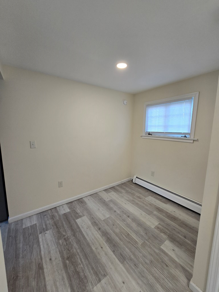 206 Hayden St - Photo 5 of 26