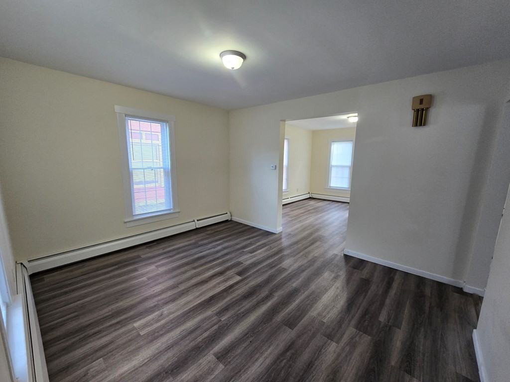 206 Hayden St - Photo 6 of 26