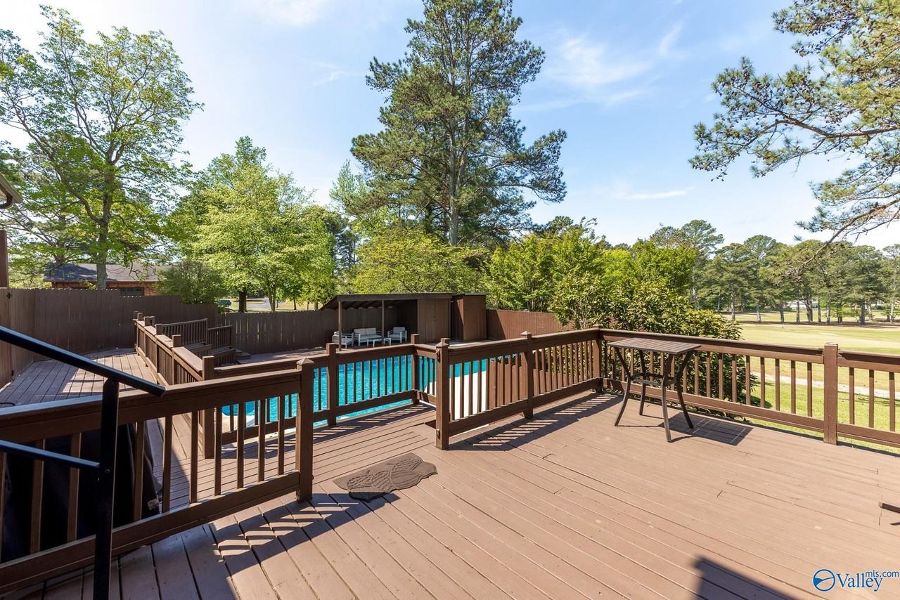 4311 Indian Hills Rd Se - Photo 4 of 37